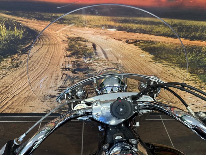 2016 Triumph THUNDERBIRD LT BLACK