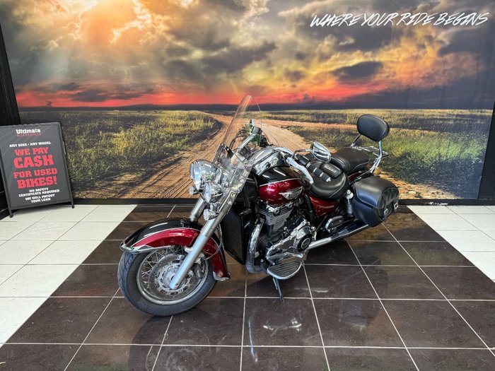 2016 Triumph THUNDERBIRD LT BLACK