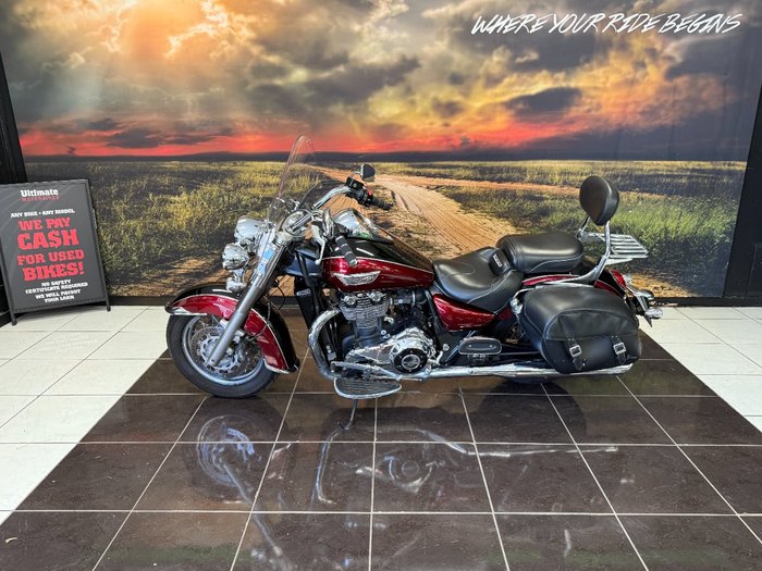 2016 Triumph THUNDERBIRD LT BLACK