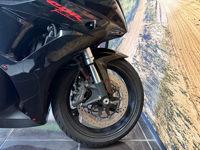 2007 Honda CBR1000RR (FIREBLADE) SILVER