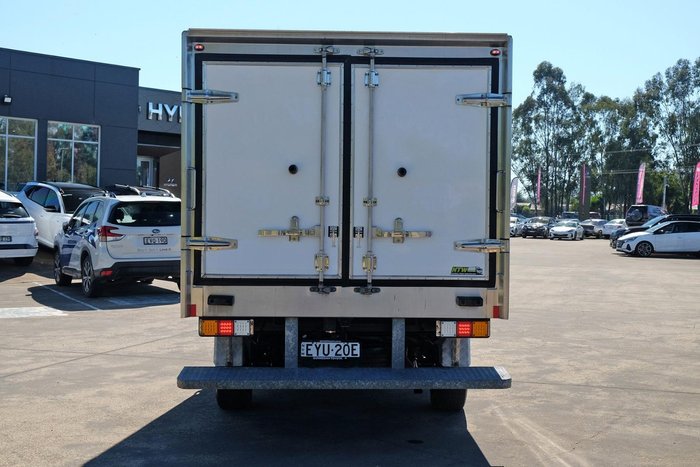 2020 Toyota Hilux Workmate