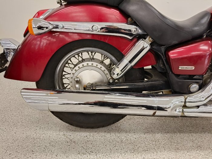 2005 Honda VT750C SHADOW Red