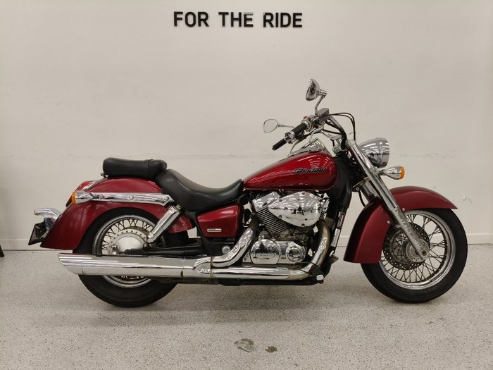 2005 Honda VT750C SHADOW Red