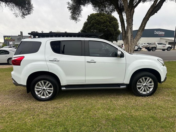 2018 Isuzu MU-X