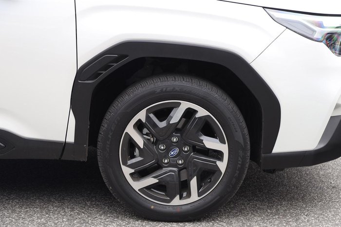 2025 Subaru Forester Touring S6 MY26 AWD Crystal White