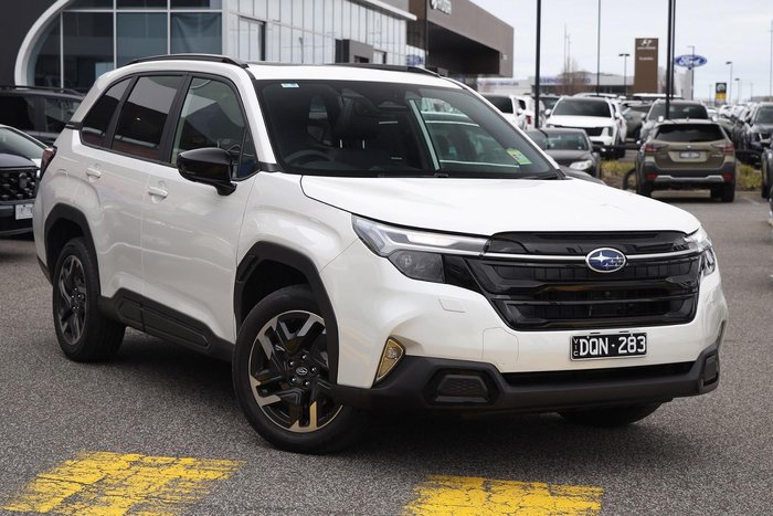 2025 Subaru Forester Touring S6 MY26 AWD Crystal White