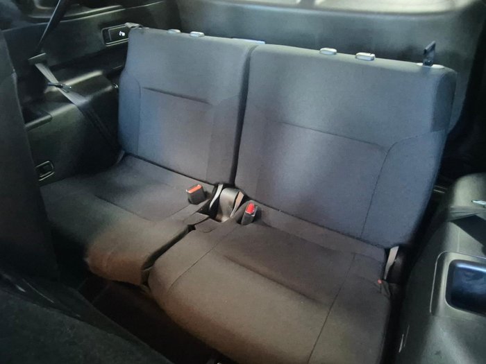 2022 Mitsubishi Outlander LS