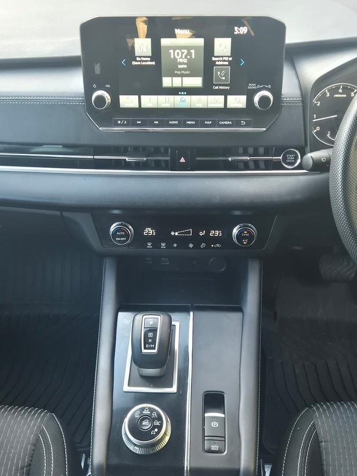 2022 Mitsubishi Outlander LS