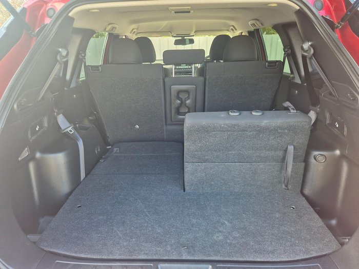 2022 Mitsubishi Outlander LS