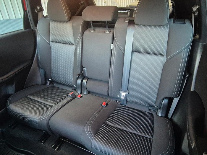 2022 Mitsubishi Outlander LS