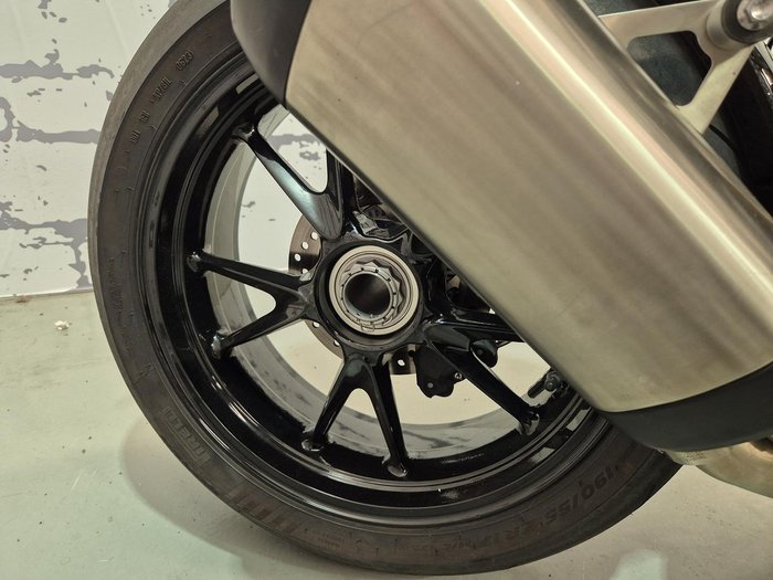 2022 Triumph Speed Triple 1200 RR Speed Triple White