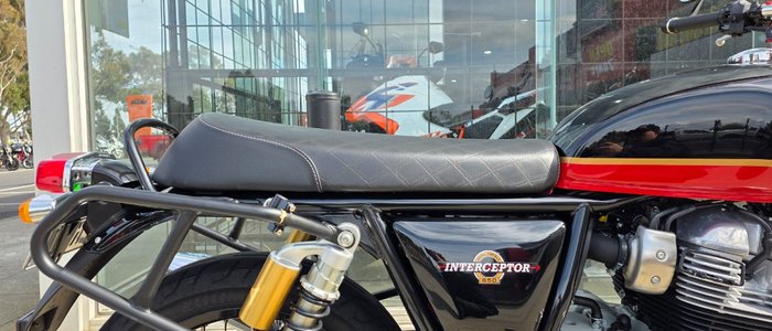 2021 Royal Enfield (see Also Enfiel INTERCEPTOR 650 CLASSIC BLACK