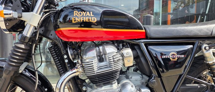 2021 Royal Enfield (see Also Enfiel INTERCEPTOR 650 CLASSIC BLACK