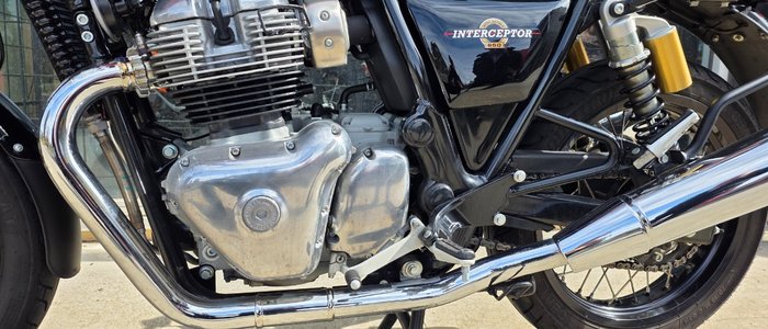 2021 Royal Enfield (see Also Enfiel INTERCEPTOR 650 CLASSIC BLACK