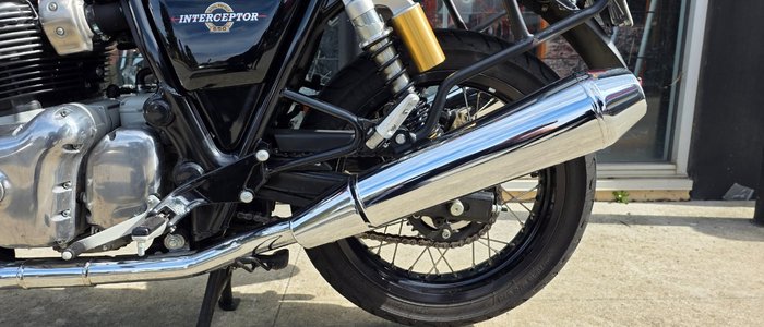 2021 Royal Enfield (see Also Enfiel INTERCEPTOR 650 CLASSIC BLACK