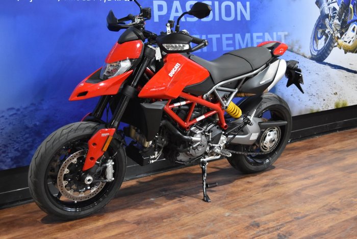2020 Ducati HYPERMOTARD 950 (RED) Red