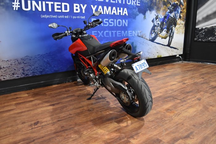 2020 Ducati HYPERMOTARD 950 (RED) Red