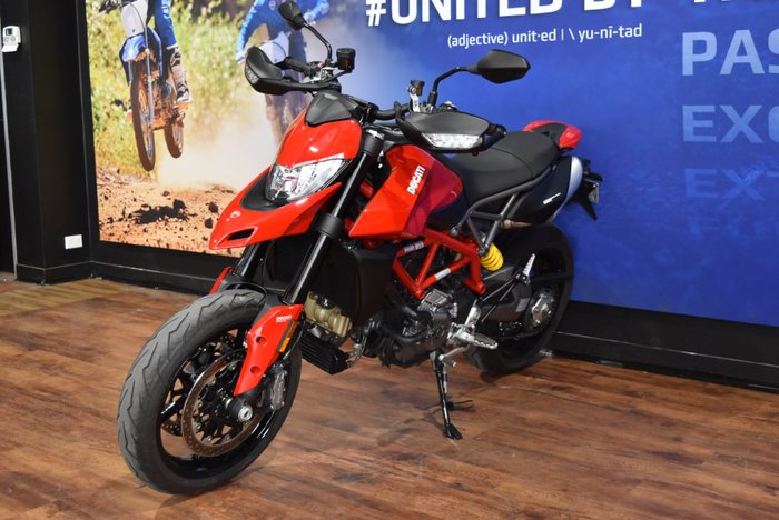2020 Ducati HYPERMOTARD 950 (RED) Red
