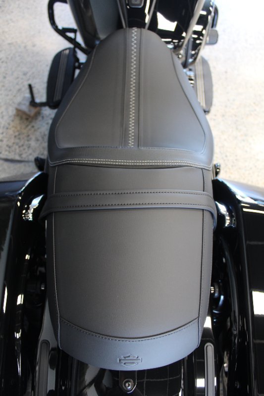 2025 Harley-davidson FLHX STREET GLIDE (117) 1