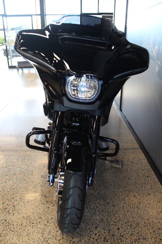 2025 Harley-davidson FLHX STREET GLIDE (117) 1