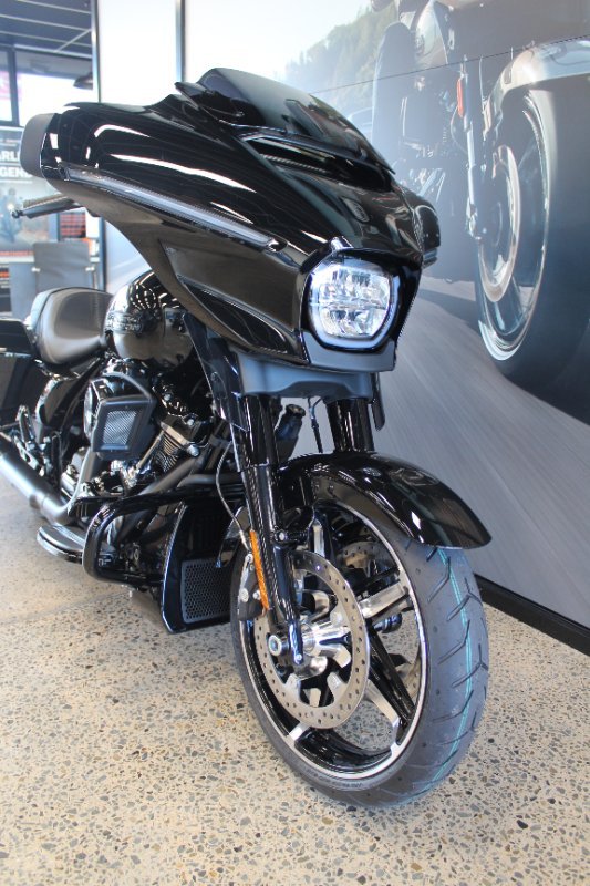 2025 Harley-davidson FLHX STREET GLIDE (117) 1