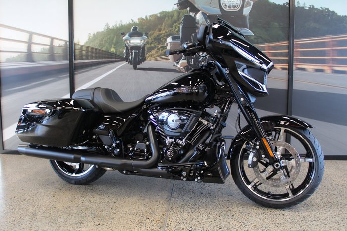 2025 Harley-davidson FLHX STREET GLIDE (117) 1