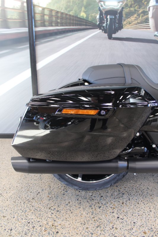 2025 Harley-davidson FLHX STREET GLIDE (117) 1