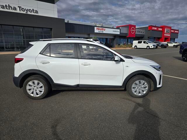 2022 KIA STONIC