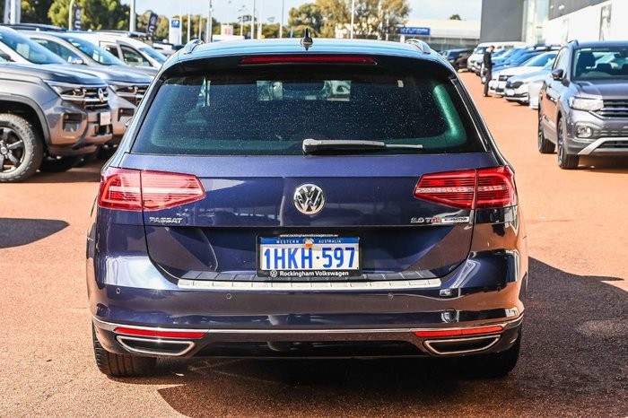 2016 Volkswagen Passat 140TDI Highline B8 MY17 Night Blue