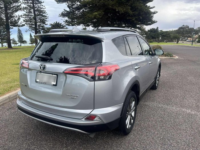 2018 Toyota RAV4 Cruiser