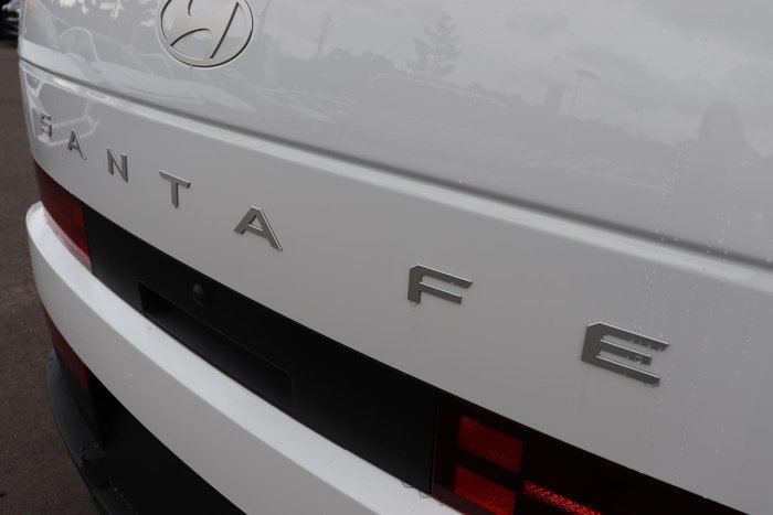 2025 Hyundai Santa Fe Hybrid