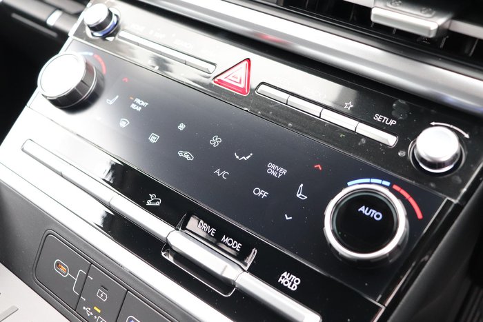 2025 Hyundai Santa Fe Hybrid