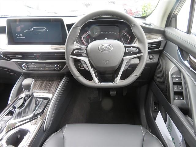 2023 LDV D90 Executive