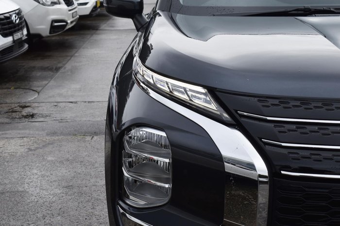 2024 Mitsubishi Outlander ES ZM MY24 Graphite Grey