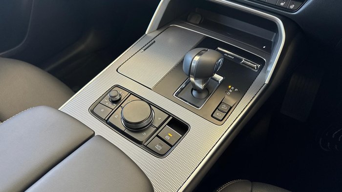 2024 Mazda CX-70 G50e GT