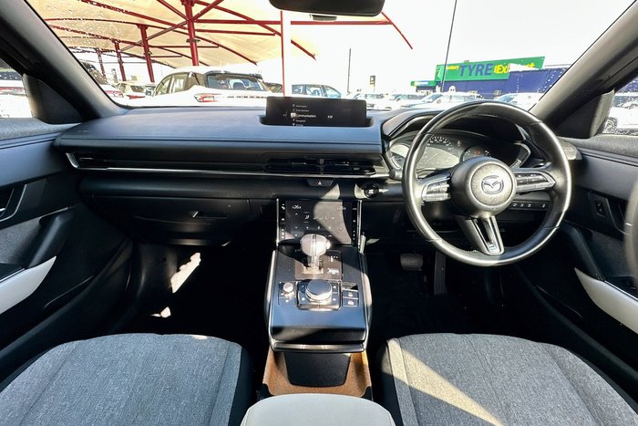 2022 Mazda MX-30 G20e Evolve