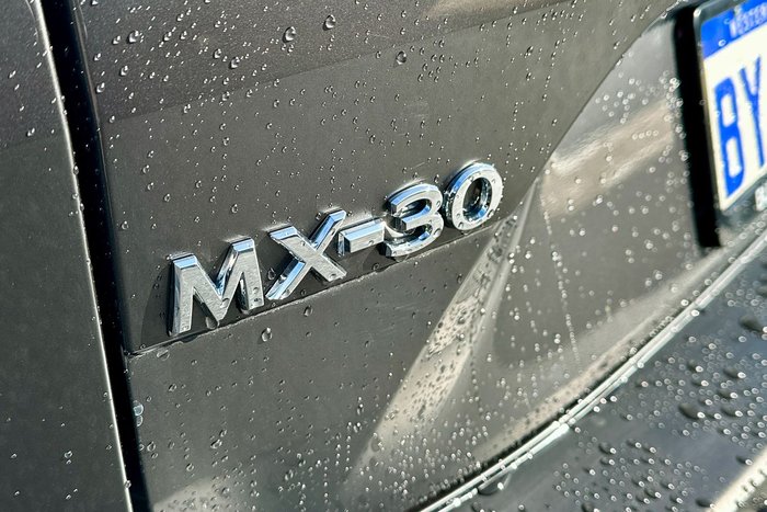 2022 Mazda MX-30 G20e Evolve