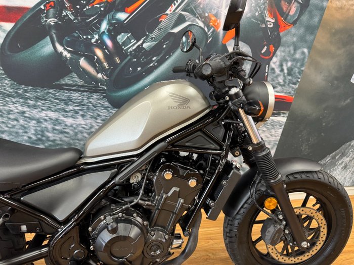 2017 Honda CMX500 GREY