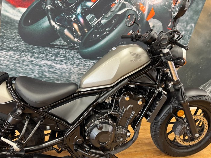 2017 Honda CMX500 GREY