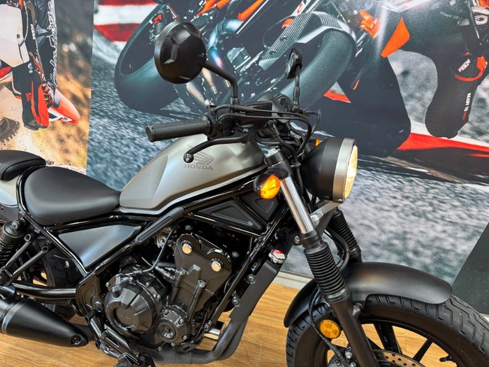 2017 Honda CMX500 GREY