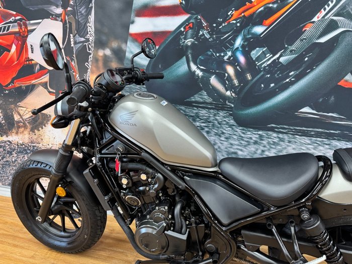 2017 Honda CMX500 GREY
