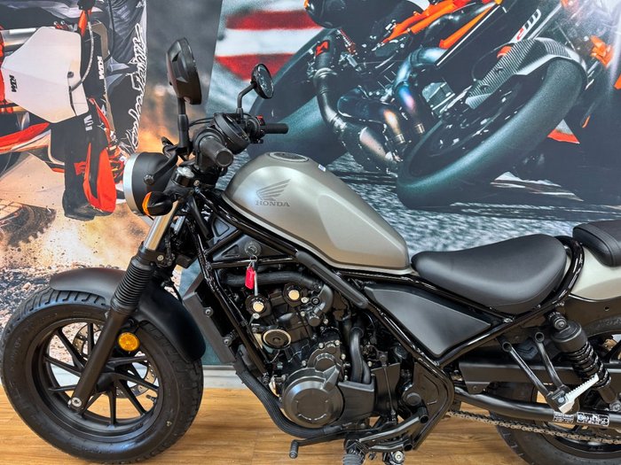 2017 Honda CMX500 GREY