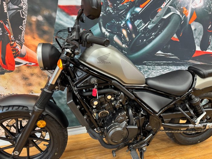 2017 Honda CMX500 GREY
