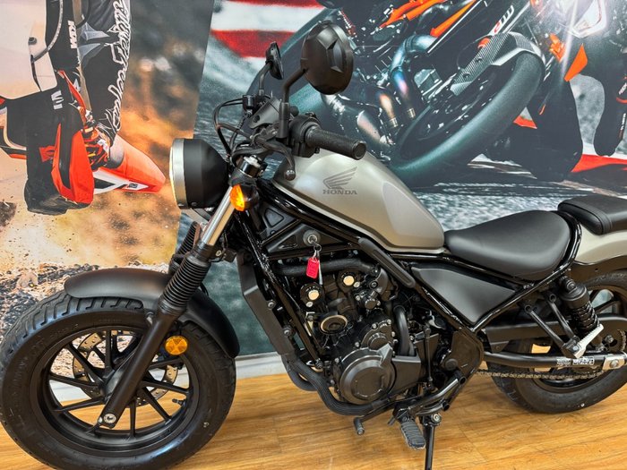 2017 Honda CMX500 GREY
