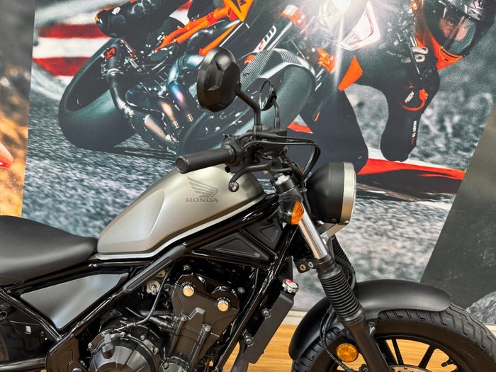 2017 Honda CMX500 GREY