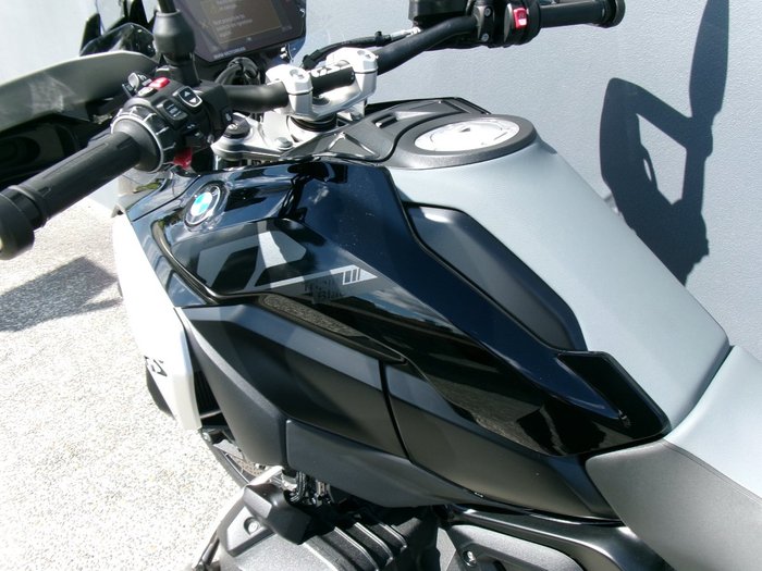 2025 BMW Motorrad 2025 Bmw 1300CC R 1300 GS Triple Black BLACK STORM METALLIC