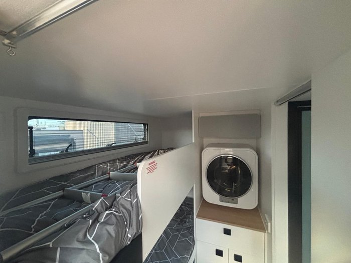 2025 New Age Caravans Roadowl 19 Expedition