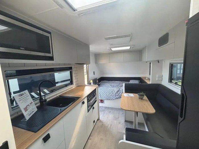 2025 New Age Caravans 2025 New Age Caravans Road Owl 19 Expedition