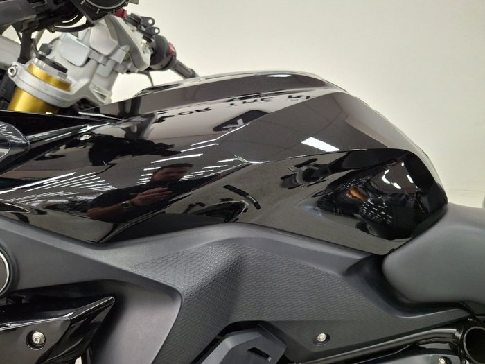 2018 BMW Motorrad R1200 RS Black
