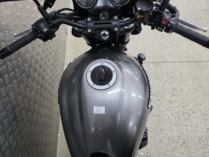 2019 Kawasaki Z900RS CAFE GREY